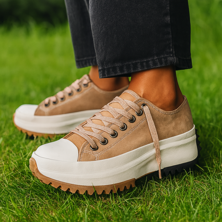 Elina | Comfortable Orthopedic Shoes with a Thick Heel