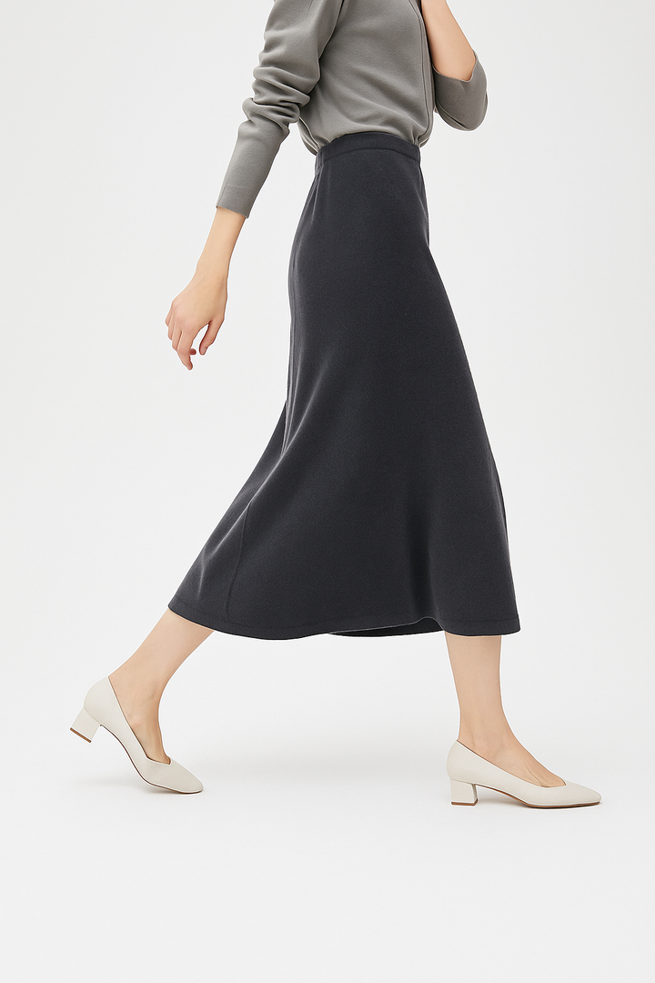 Merino Wool High-Waist Skirt for Women – Flowing Knit Fit for Comfortable Smart & Casual Wear