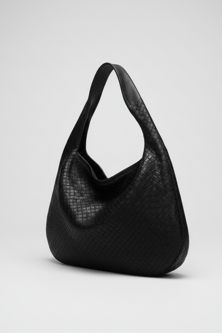 Ariel | Women’s Shoulder Bag with Single Strap and Rounded Outline